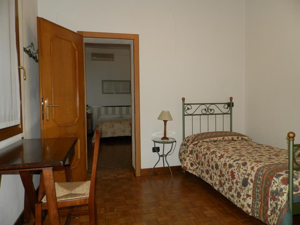 Agriturismo Cà Rossa Pegognaga Chambre photo
